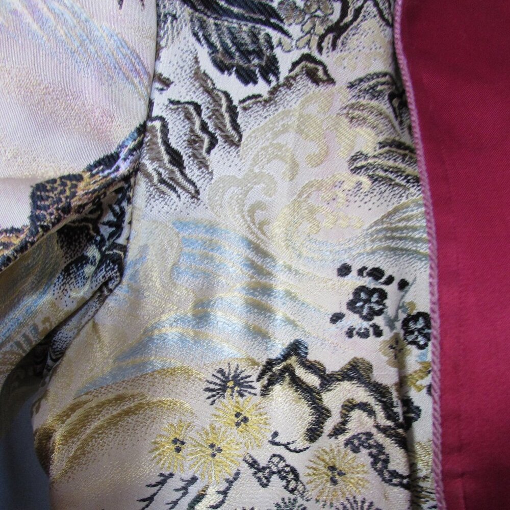 SALE Handsome Vintage Unisex Embroidered Smoking Jacket Robe Asian Influence - Picture 11 of 15